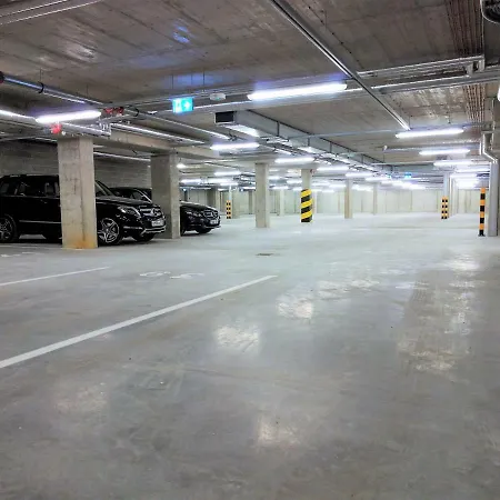 Royal C. R. Jakobsoni 7 Tallin