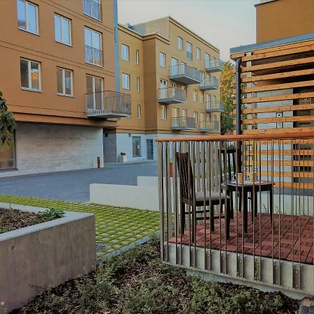 Royal C. R. Jakobsoni 7 Apartament